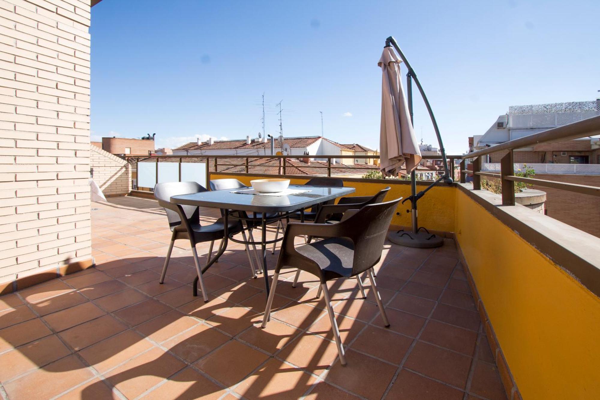 Apartamentos Adelfas Madrid Extérieur photo